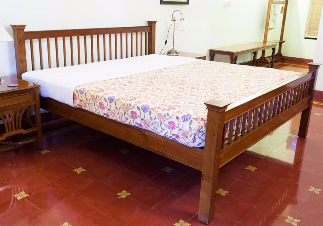 best wooden cot stores 